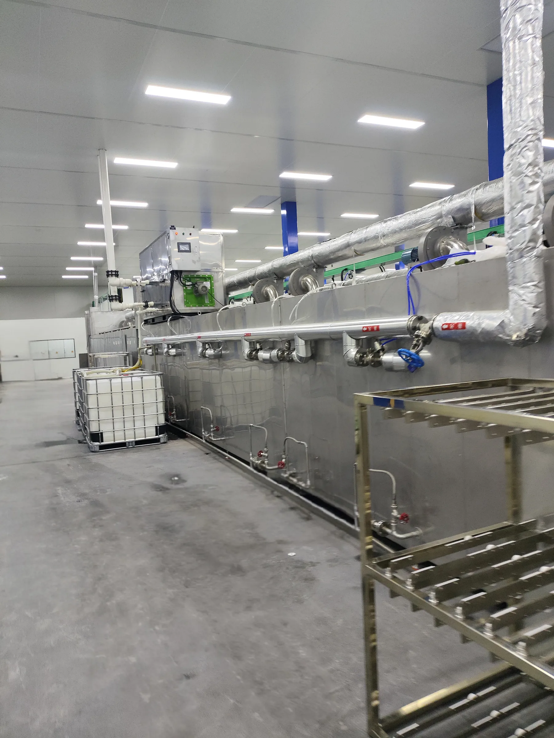 Nitrogen-Protected Continuous Tray Oven for Lithium-Ion Battery Materials 4
